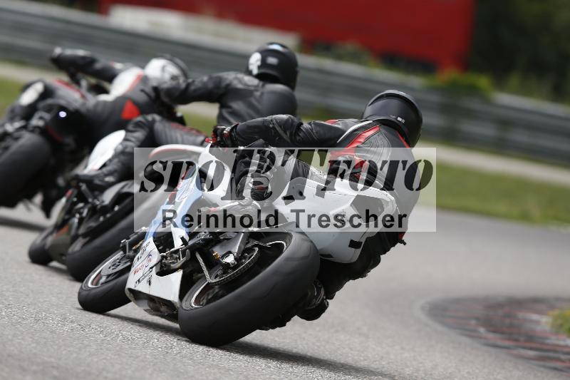 /37 28.07.2025 Dunlop Ride und Test Day ADR/Einsteiger gruen/65